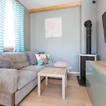 度假居 Front In With Sauna