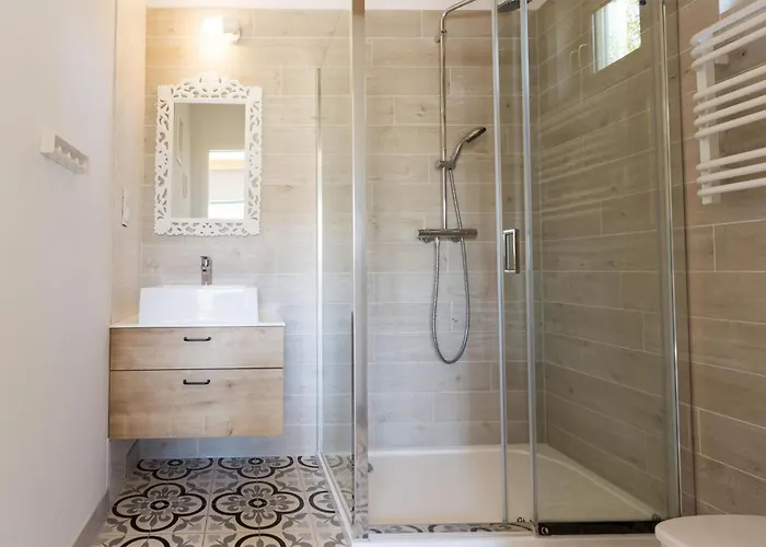 Awesome In With Kitchen 度假居 Nowecin